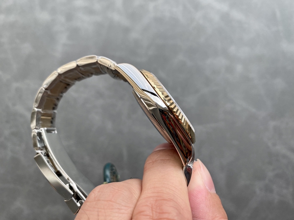 激安ロレックス内部構造